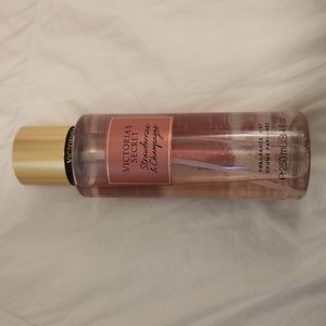Victorias secrets   body spray